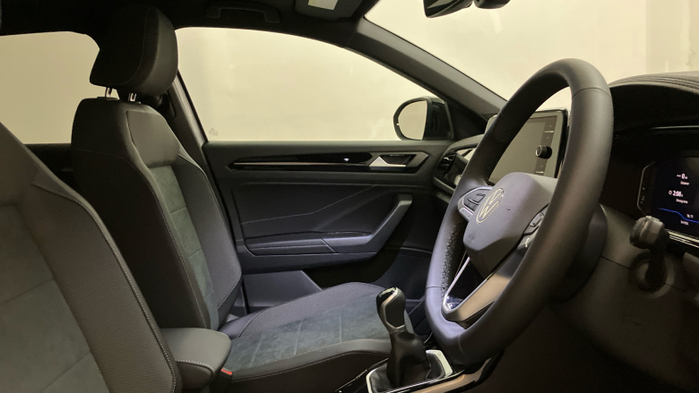 Volkswagen T-Roc 1.5 TSI Style Design 5dr Petrol Hatchback